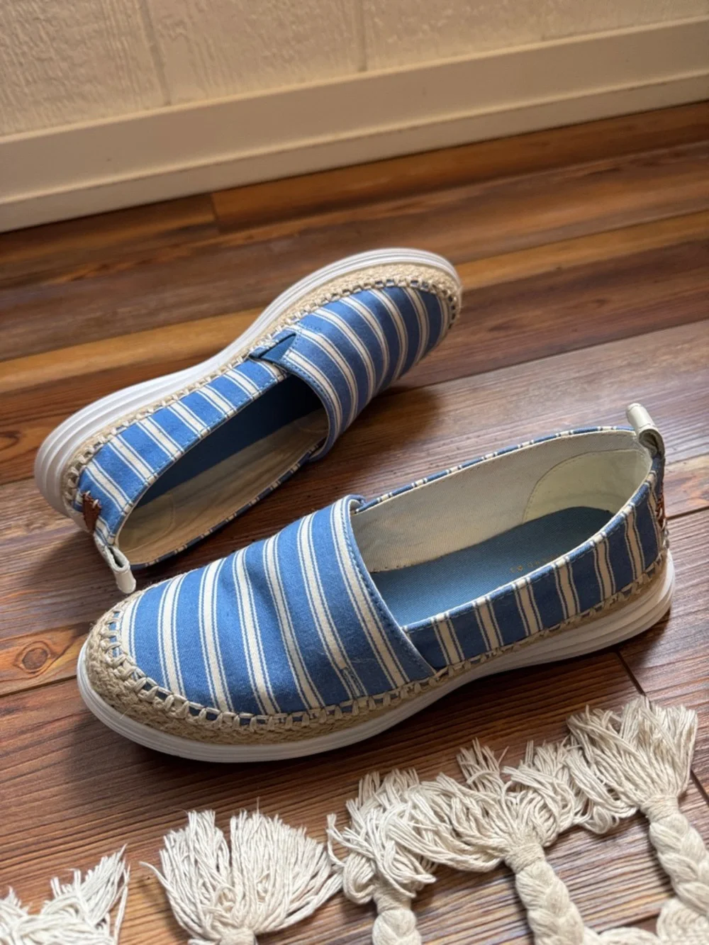 Cole Haan Ella Grand Espadrille slip-on flats 6.5 - Picture 7 of 7